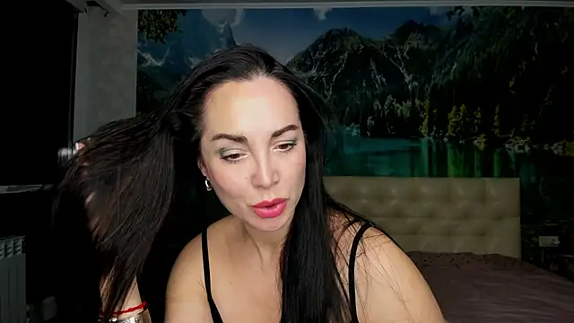 Snapshot of Monica_Weiss chatting on March 16, 2025, 7:17 pm Monica Weiss online show from March 16, 2025, 7:17 pm