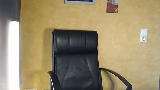 Sweet Phoenix online show from September 25, 2025, 5:11 am