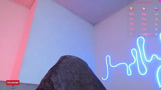 Joylopez fit online show from March 5, 2025, 2:23 pm