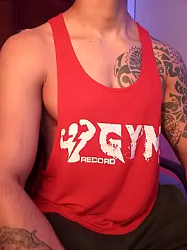 Joylopez fit online show from March 5, 2026, 12:01 pm