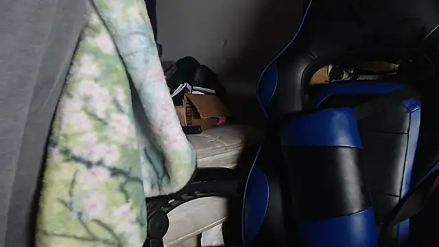 dominatingblacklove online show from October 19, 2025, 8:48 am