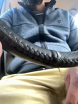 Snapshot of skyisthelimit12 chatting on January 13, 2025, 9:52 am skyisthelimit12 online show from January 13, 2025, 9:52 am