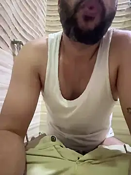 Snapshot of skyisthelimit12 chatting on February 25, 2025, 2:22 pm skyisthelimit12 online show from February 25, 2025, 2:22 pm