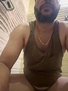 Snapshot of skyisthelimit12 chatting on October 8, 2025, 6:33 am skyisthelimit12 online show from October 8, 2025, 6:33 am