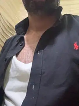 Snapshot of skyisthelimit12 chatting on February 18, 2026, 12:34 pm skyisthelimit12 online show from February 18, 2026, 12:34 pm