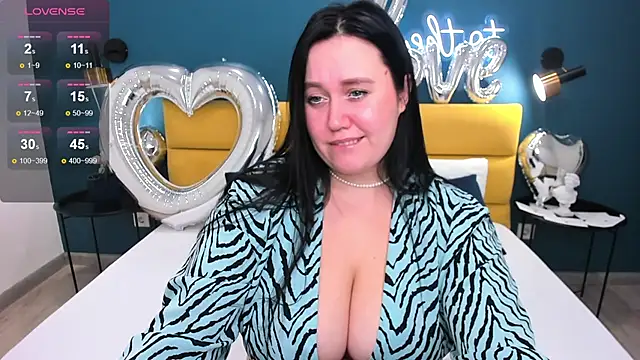 GloriaBates online show from February 16, 2025, 12:41 am