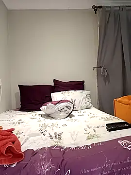 Thando04 online show from January 17, 2025, 5:41 pm