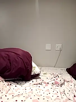 Thando04 online show from January 25, 2025, 2:47 pm