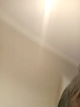 Thando04 online show from February 4, 2025, 7:33 pm