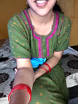 Snapshot of lovelygirl4567 chatting on October 3, 2025, 9:50 am lovelygirl4567 online show from October 3, 2025, 9:50 am