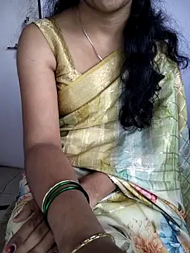 Snapshot of lovelygirl4567 chatting on February 3, 2026, 5:49 am lovelygirl4567 online show from February 3, 2026, 5:49 am