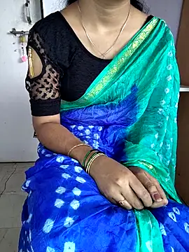 Snapshot of lovelygirl4567 chatting on February 5, 2026, 5:34 am lovelygirl4567 online show from February 5, 2026, 5:34 am