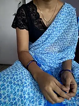 Snapshot of lovelygirl4567 chatting on February 11, 2026, 5:45 am lovelygirl4567 online show from February 11, 2026, 5:45 am