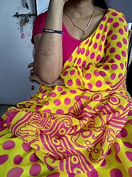 Snapshot of lovelygirl4567 chatting on February 12, 2026, 5:57 am lovelygirl4567 online show from February 12, 2026, 5:57 am