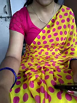 Snapshot of lovelygirl4567 chatting on February 17, 2026, 5:37 am lovelygirl4567 online show from February 17, 2026, 5:37 am