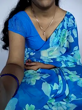 Snapshot of lovelygirl4567 chatting on February 27, 2026, 5:29 am lovelygirl4567 online show from February 27, 2026, 5:29 am