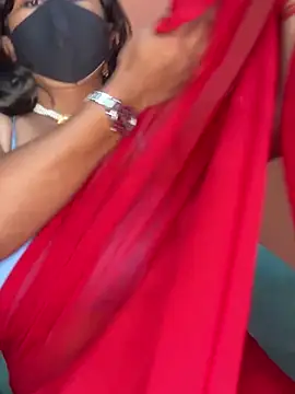 Snapshot of Lovely-Shivani chatting on March 7, 2025, 7:49 pm Lovely-Shivani online show from March 7, 2025, 7:49 pm