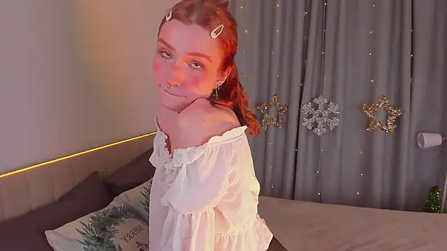 Snapshot of Iris_Pastels chatting on January 14, 2025, 2:29 am Iris Pastels online show from January 14, 2025, 2:29 am