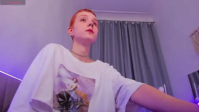 Snapshot of Iris_Pastels chatting on February 28, 2025, 1:25 pm Iris Pastels online show from February 28, 2025, 1:25 pm