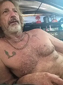 Cloudin around online show from April 12, 2026, 4:45 pm