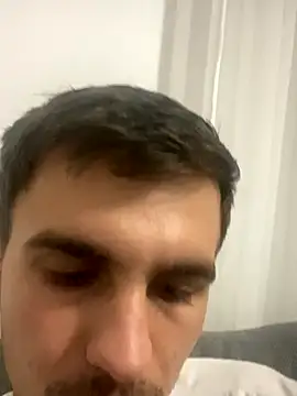 Snapshot of Demonpull69 chatting on November 21, 2025, 7:23 pm Demonpull69 online show from November 21, 2025, 7:23 pm