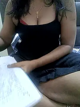 Tamil Vishalini online show from April 4, 2026, 4:33 am