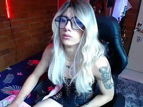 noah420sr online show from March 3, 2025, 10:20 pm