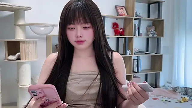 Chenjing0 online show from May 25, 2026, 7:03 am