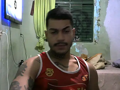 Snapshot of TiagopirocudoMG chatting on April 22, 2026, 12:50 pm TiagopirocudoMG online show from April 22, 2026, 12:50 pm
