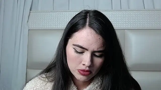 verosantana15 online show from March 20, 2025, 11:02 pm