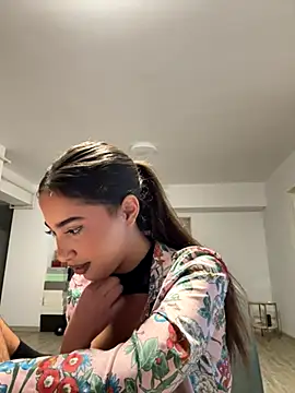 miaceleste online show from September 28, 2025, 8:03 pm