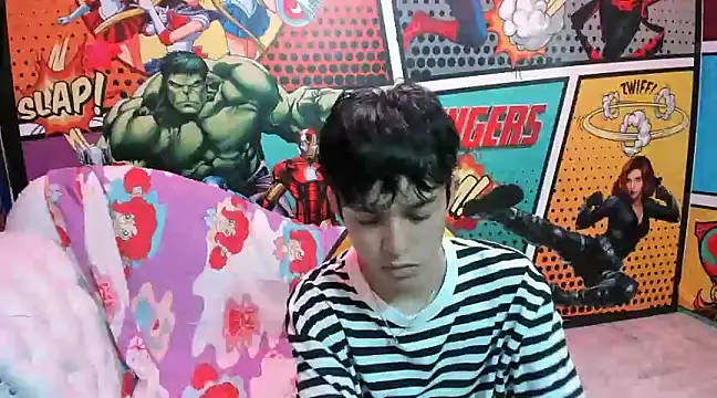 jisuscat online show from January 3, 2025, 12:22 am