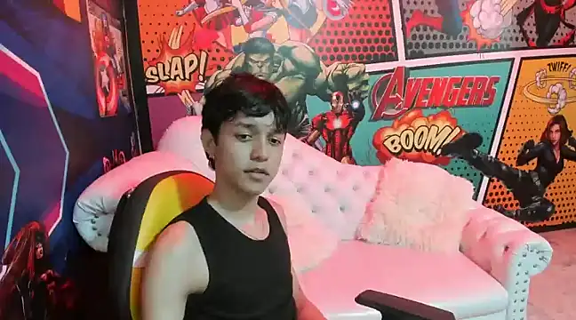 jisuscat online show from January 6, 2025, 12:48 am