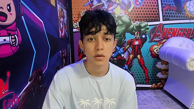 jisuscat online show from March 18, 2025, 6:59 pm