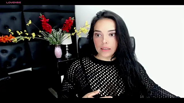 Carolaine01 online show from March 1, 2025, 10:21 pm