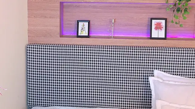 AbieHills online show from March 19, 2025, 11:28 am