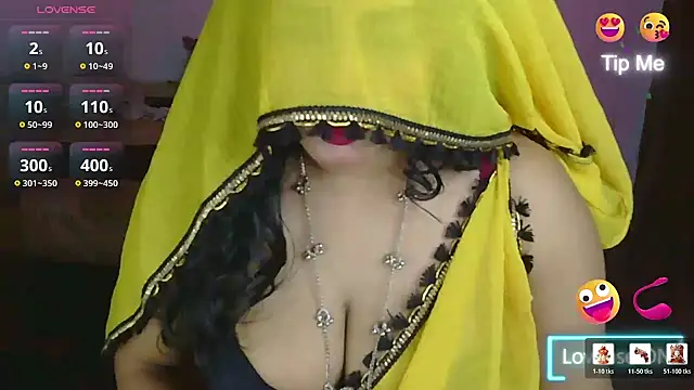 Snapshot of Anjaji-90 chatting on May 3, 2026, 3:40 pm Anjaji-90 online show from May 3, 2026, 3:40 pm