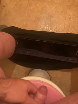 balint35 online show from October 21, 2025, 6:47 am