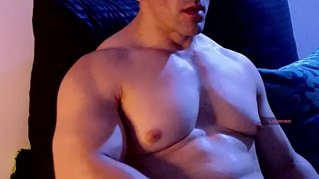 Snapshot of life_warrior chatting on January 5, 2025, 4:47 am life warrior online show from January 5, 2025, 4:47 am