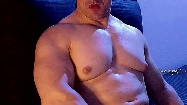 Snapshot of life_warrior chatting on January 26, 2025, 1:52 am life warrior online show from January 26, 2025, 1:52 am