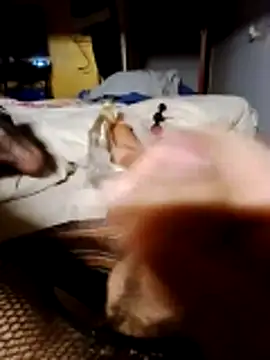 HueingChamber4352 online show from October 18, 2025, 7:09 am