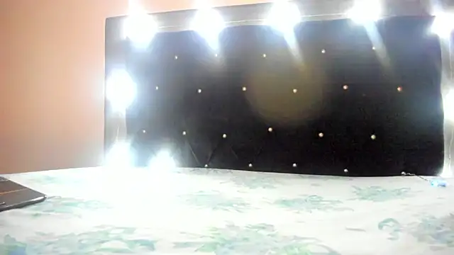 violetadumsper online show from March 31, 2026, 3:30 am