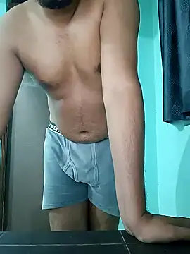 Desi Heat online show from January 1, 2025, 4:29 pm