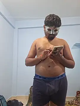 Desi Heat online show from November 12, 2025, 12:55 am