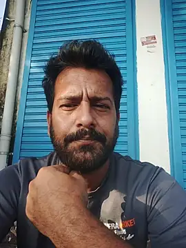 MAGNETICDADDY8 online show from September 20, 2025, 2:12 am