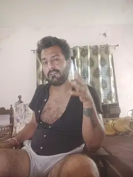 MAGNETICDADDY8 online show from September 21, 2025, 2:24 am