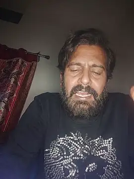 Snapshot of MAGNETICDADDY8 chatting on January 17, 2026, 9:47 am MAGNETICDADDY8 online show from January 17, 2026, 9:47 am