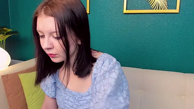 Snapshot of AmeliaVon chatting on February 2, 2025, 11:19 am AmeliaVon online show from February 2, 2025, 11:19 am