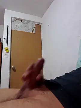 Snapshot of VDorseJHill6 chatting on February 4, 2026, 8:20 am VDorseJHill6 online show from February 4, 2026, 8:20 am