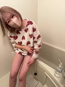 Hikaru-chan online show from February 12, 2025, 10:26 pm